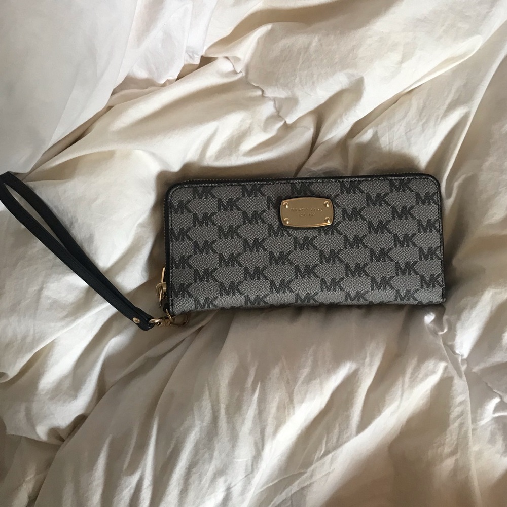 Black and gray Michael Kors wallet